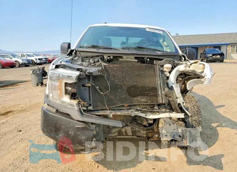 1FTFW1E57JKF63829 Photo# 5