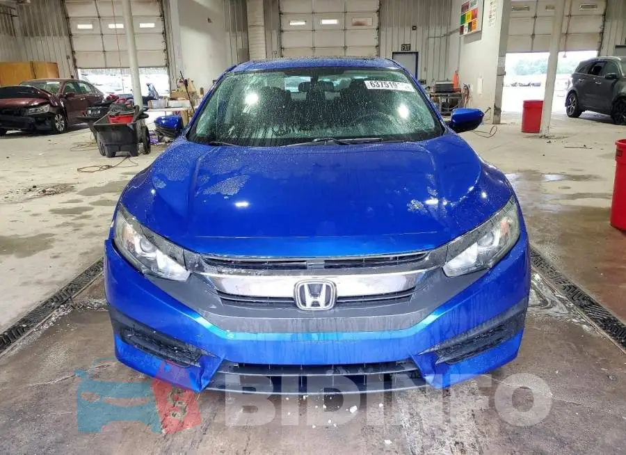 19XFC2F77HE206744 Photo# 5