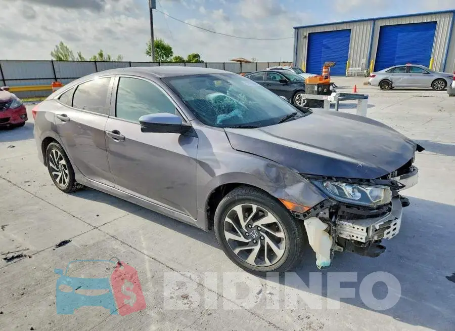 19XFC2F78HE229854 Photo# 4
