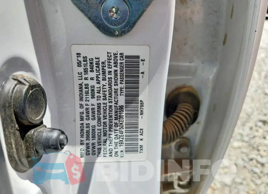 19XZE4F50KE001596 Photo# 12