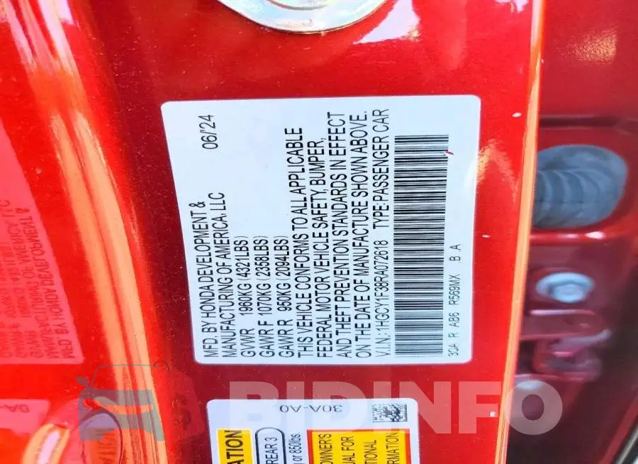 1HGCY1F38RA072618 Photo# 12