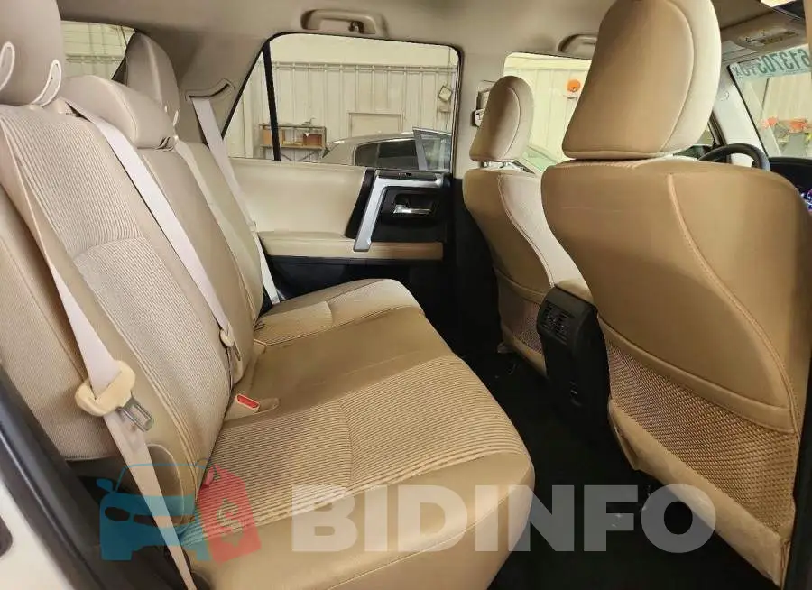 JTEBU5JRXJ5507558 Photo# 10