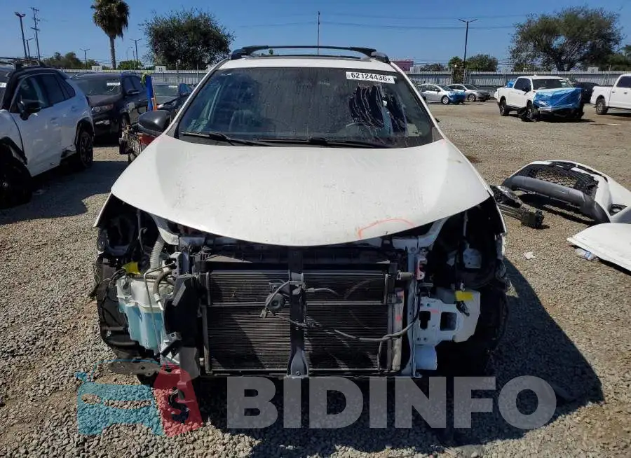 JTMJJREV3HD079565 Photo# 5