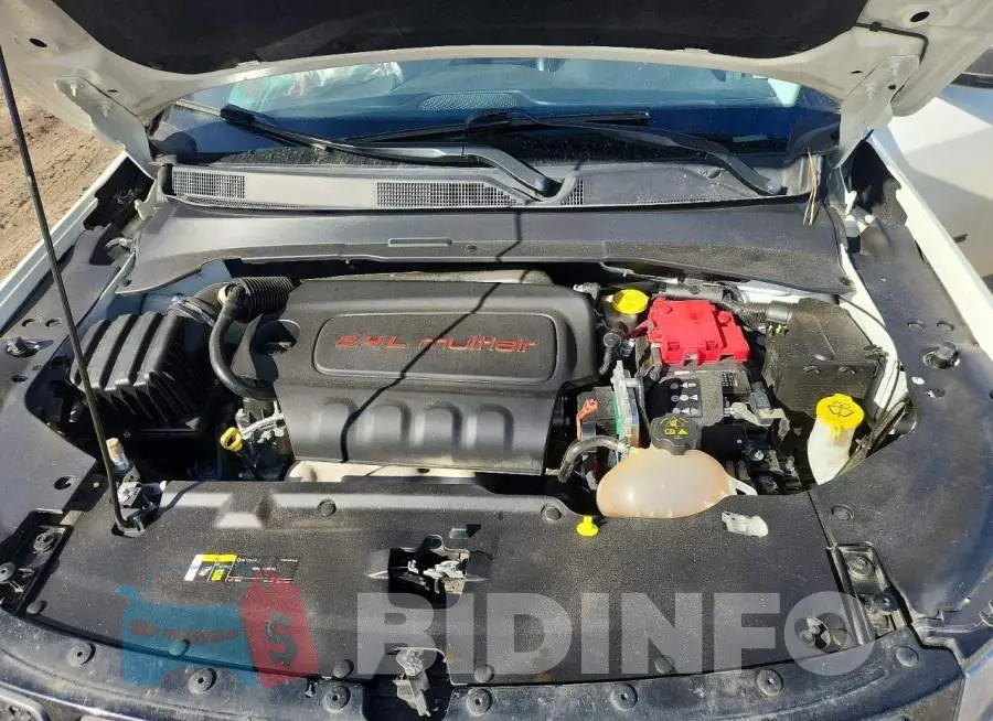 3C4NJDDB6LT166780 Photo# 12