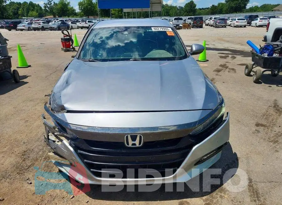 1HGCV1F34KA105144 Photo# 5