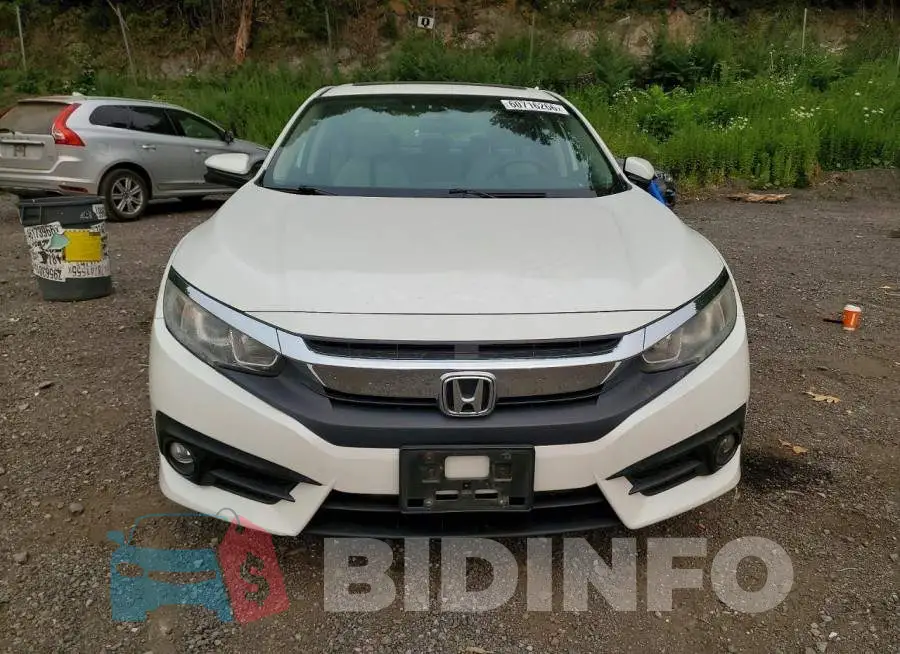 2HGFC1F35HH650167 Photo# 5