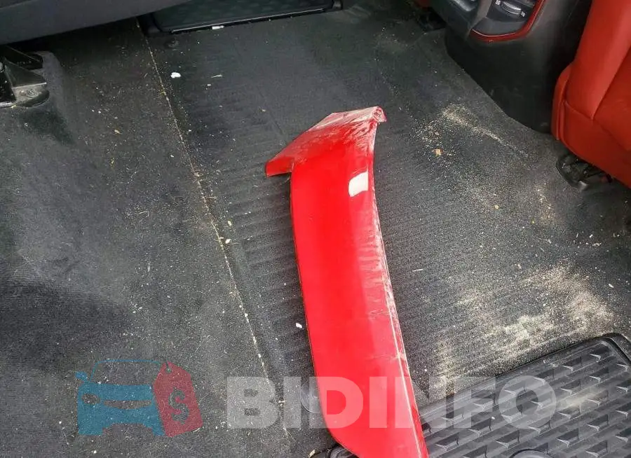 1C6SRFLT1NN188617 Photo# 12