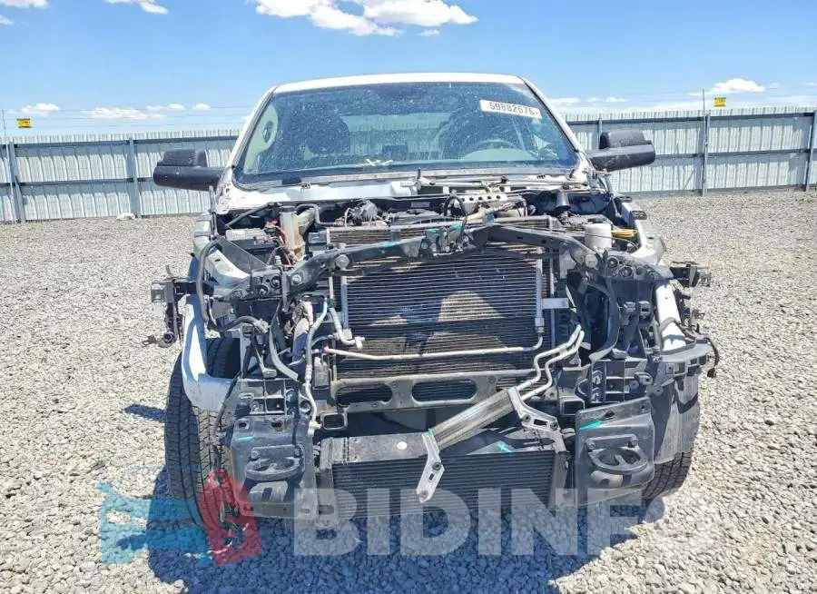 3C6UR4HL6HG624042 Photo# 5