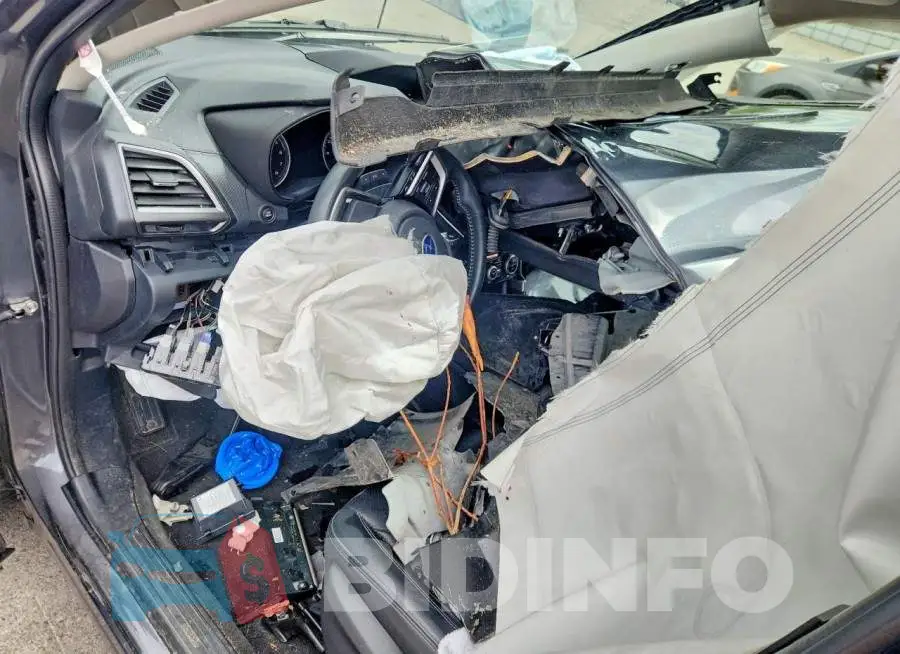 JF2SKAPC8NH440115 Photo# 8