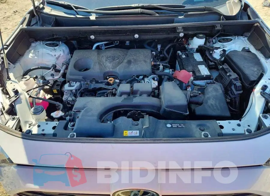 2T3G1RFV3RC422437 Photo# 12