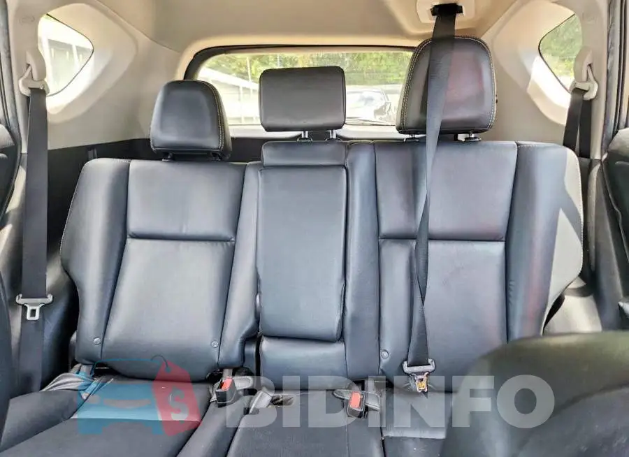 2T3YFREV5JW408453 Photo# 10
