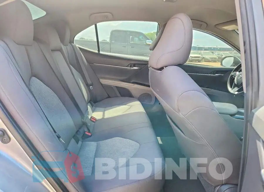 4T1C11AK8LU935906 Photo# 10
