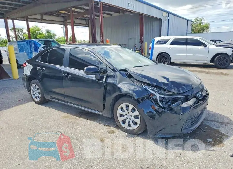 JTDBCMFE2S3108437 Photo# 4