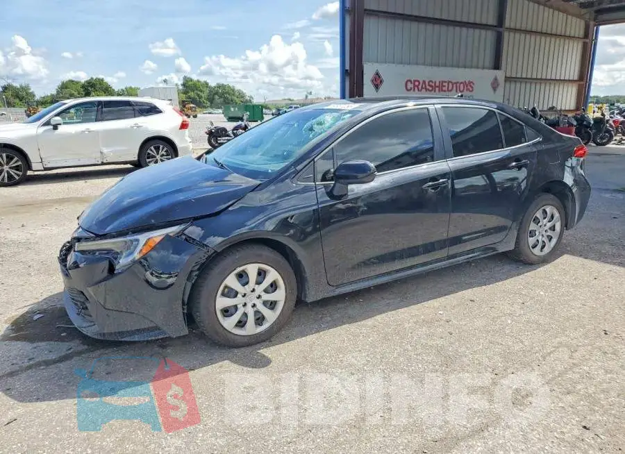 JTDBCMFE2S3108437 Photo# 1