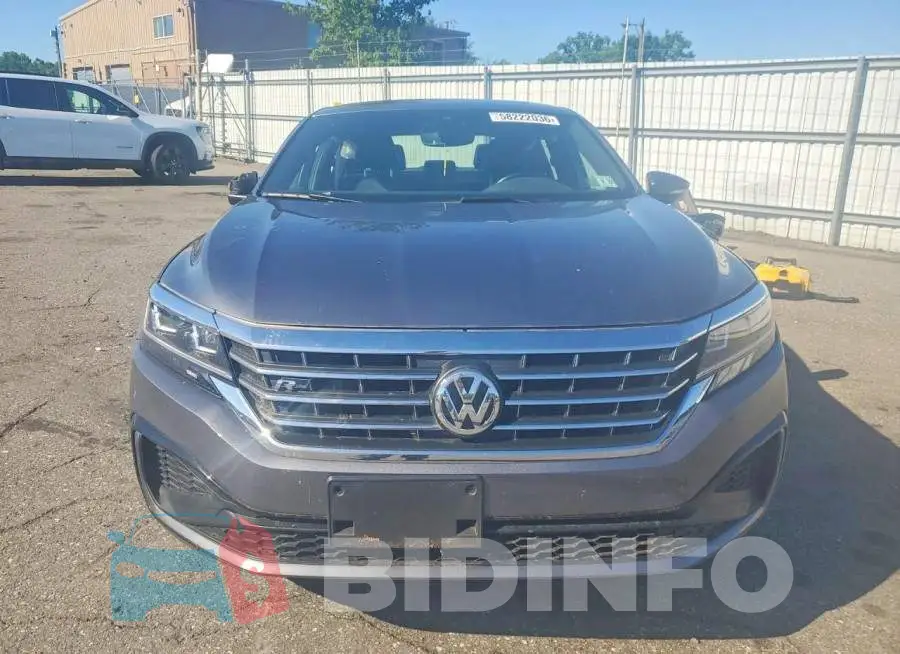 1VWMA7A31NC004531 Photo# 5