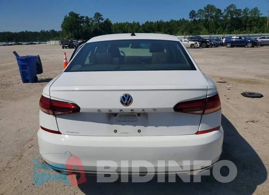 1VWSA7A37MC004748 Photo# 6