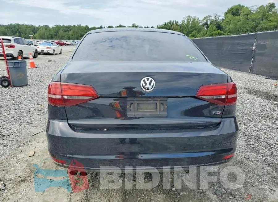 3VW167AJ6HM274988 Photo# 6
