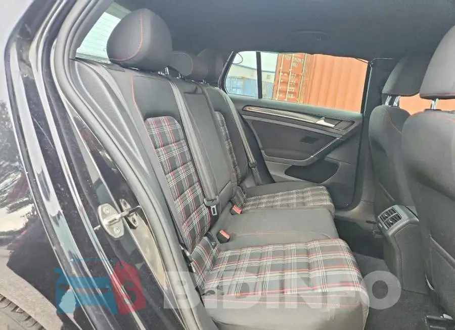 3VW4T7AU8HM074212 Photo# 10