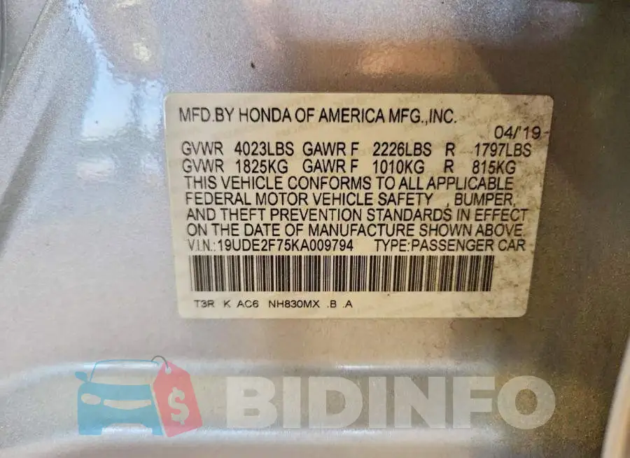 19UDE2F75KA009794 Photo# 13