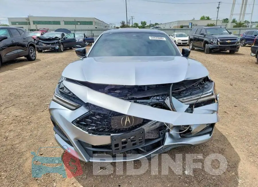 19UUB5F35MA003147 Photo# 5
