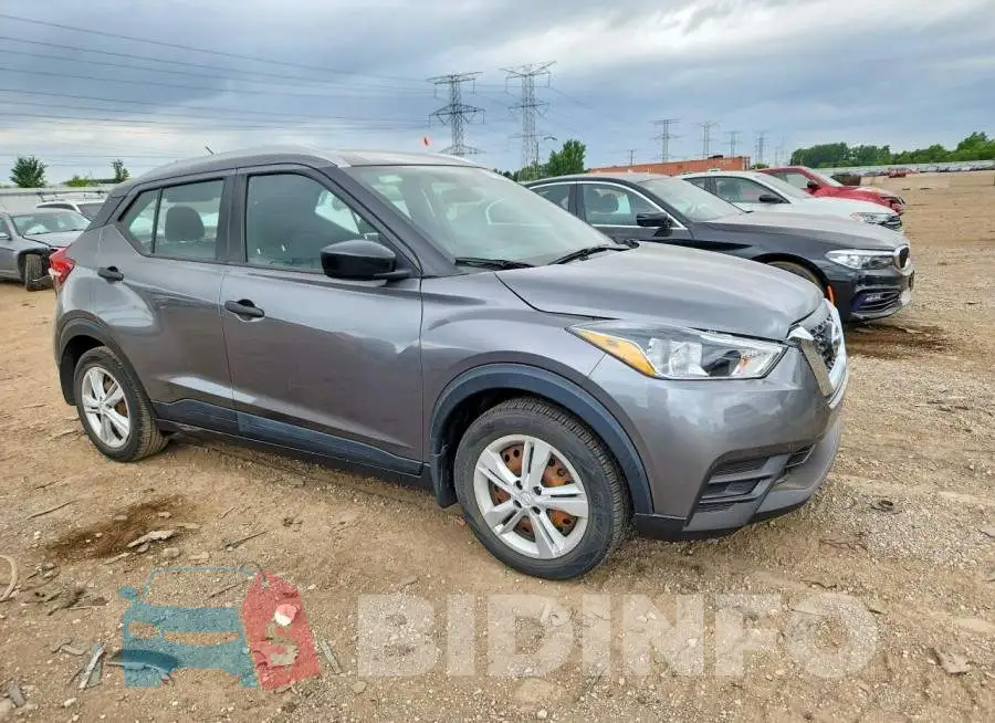 3N1CP5CU3JL522827 Photo# 4