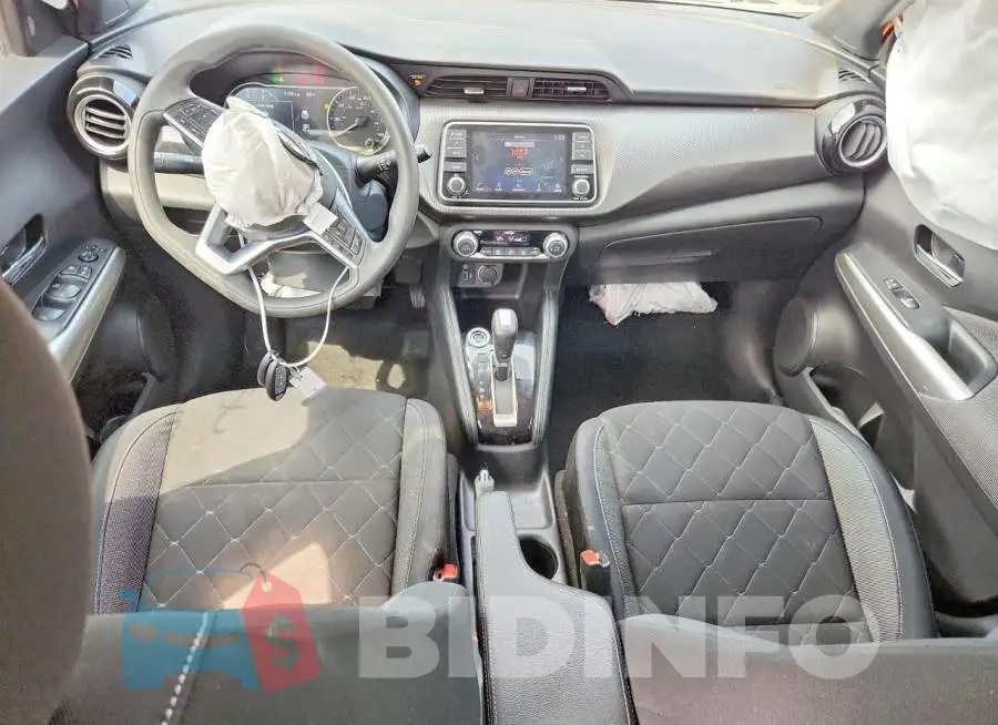 3N1CP5CV5LL515423 Photo# 8
