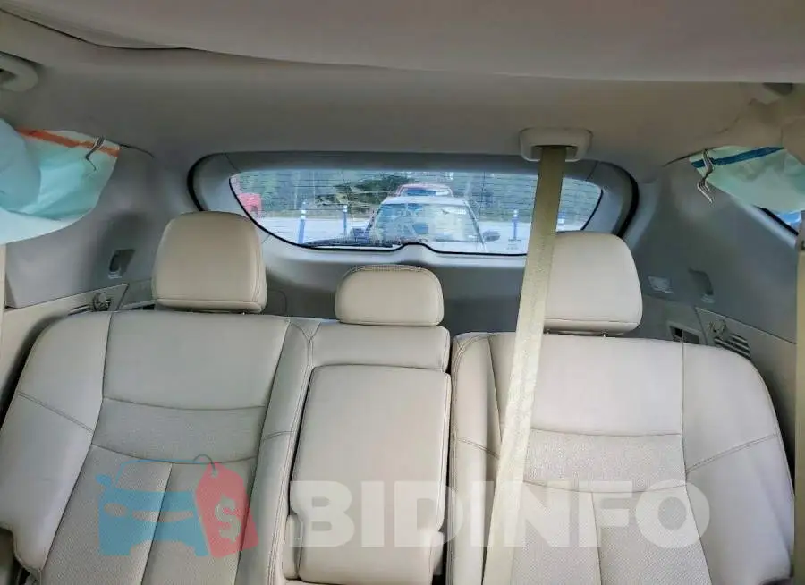 5N1AZ2MG5JN156676 Photo# 10