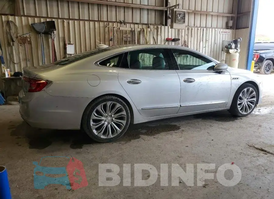 1G4ZR5SS7JU122319 Photo# 3