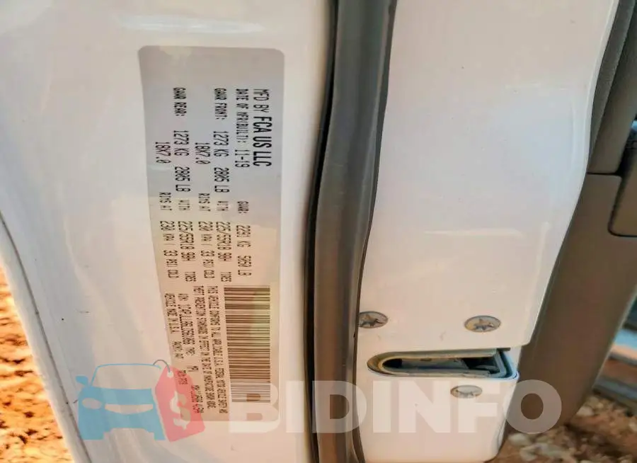 1C4PJLLB6LD561066 Photo# 13
