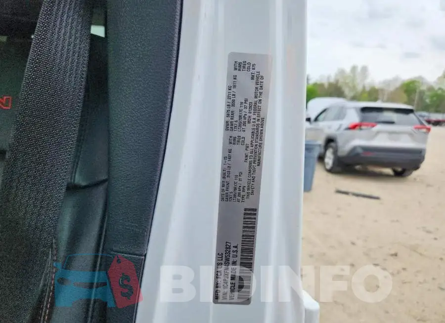 1C4PJXFN4SW532827 Photo# 13
