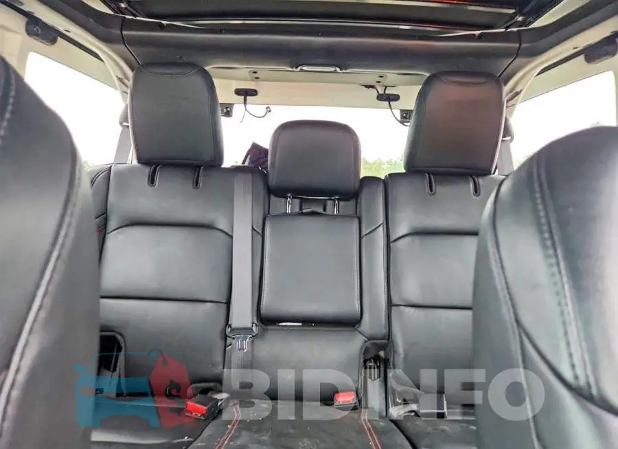 1C4PJXFN4SW532827 Photo# 10