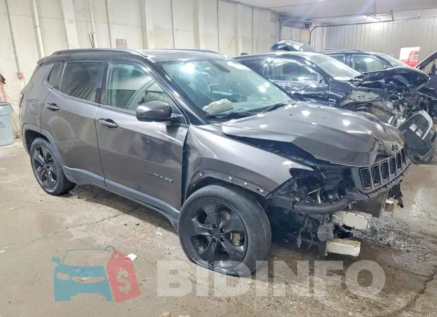 3C4NJCBB4LT122810 Photo# 4