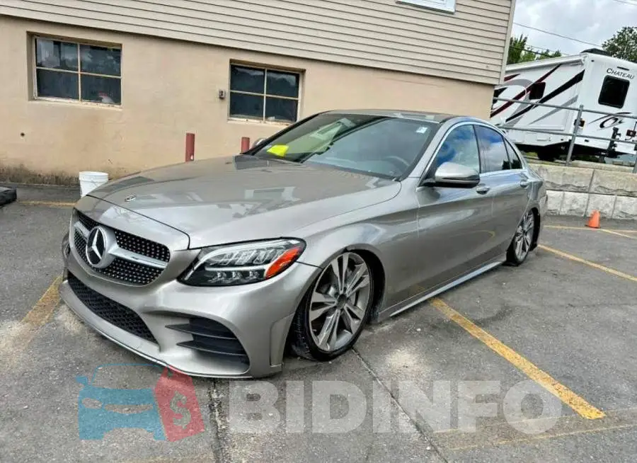 55SWF8EB6LU323927 Photo# 1