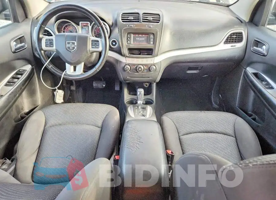 3C4PDCAB4HT551518 Photo# 8