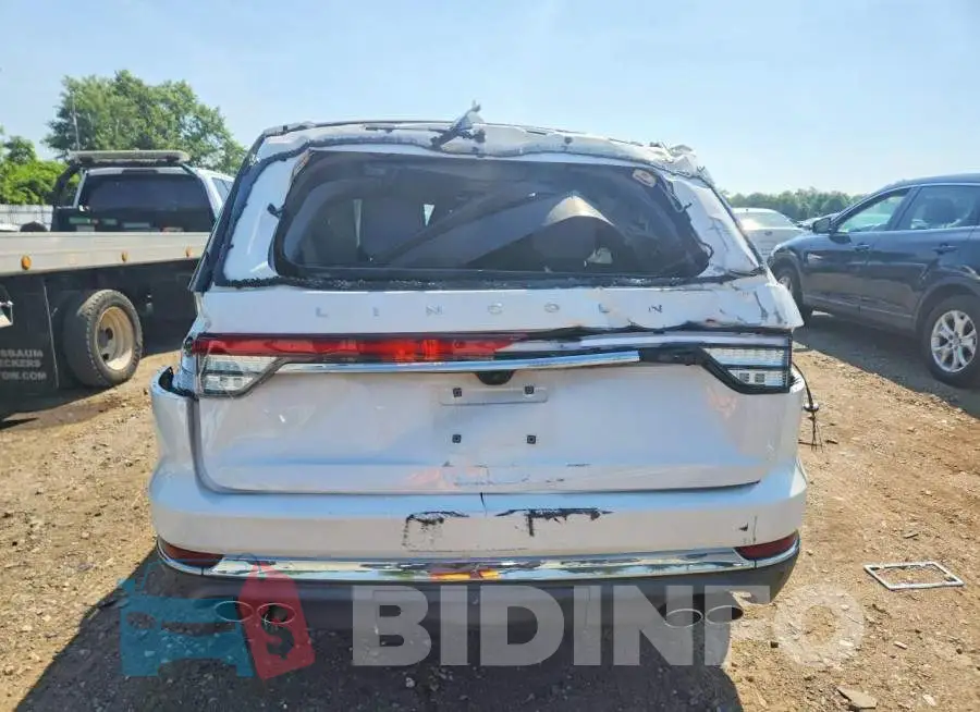 5LM5J7XC9LGL15413 Photo# 6