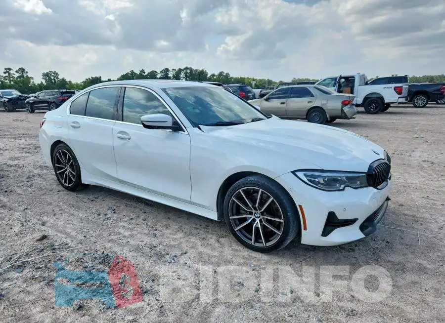 3MW5R1J06M8B82263 Photo# 4