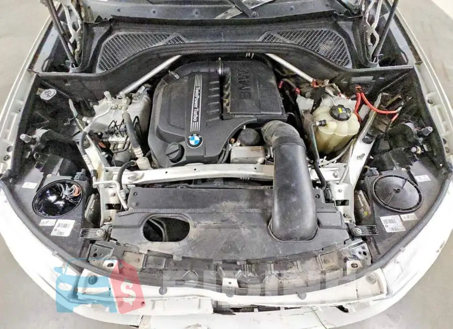5UXKR0C51J0X87269 Photo# 12
