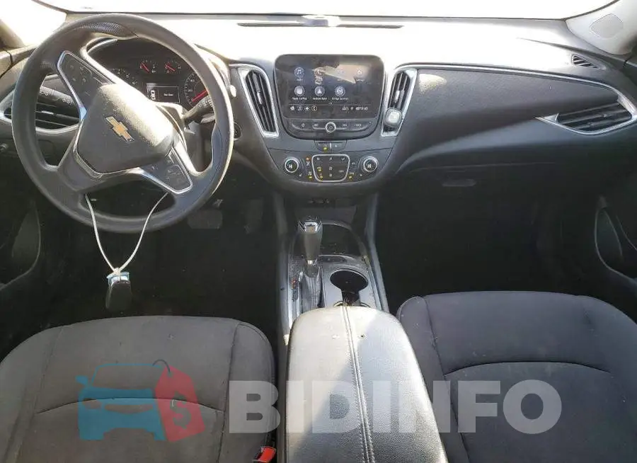 1G1ZD5ST1LF100103 Photo# 8