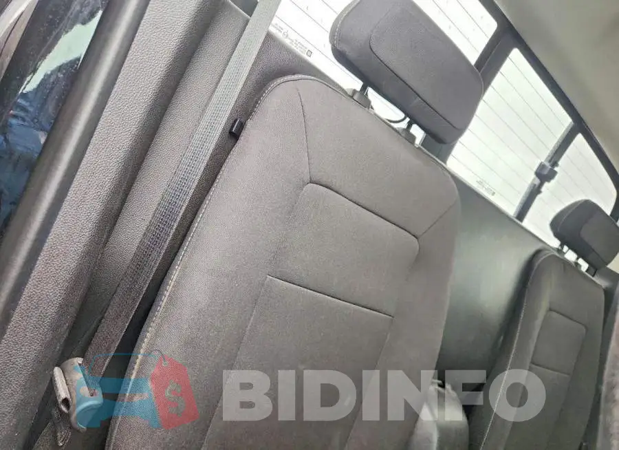 1GCHTCEN9J1212231 Photo# 10
