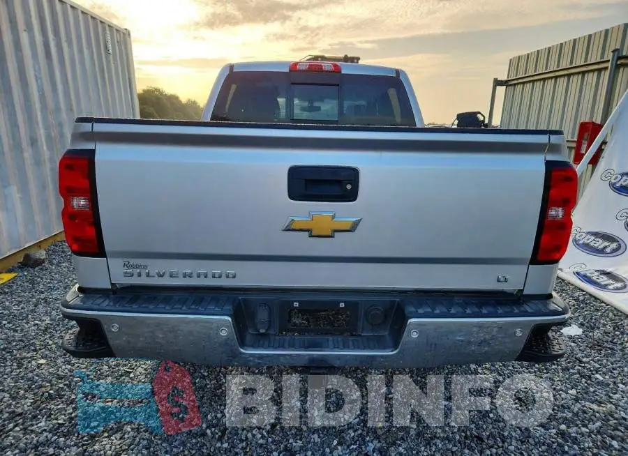 3GCPCREC3JG636745 Photo# 6