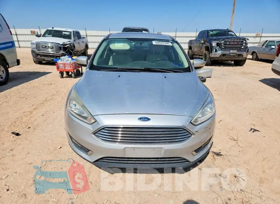 1FADP3J22HL288232 Photo# 5
