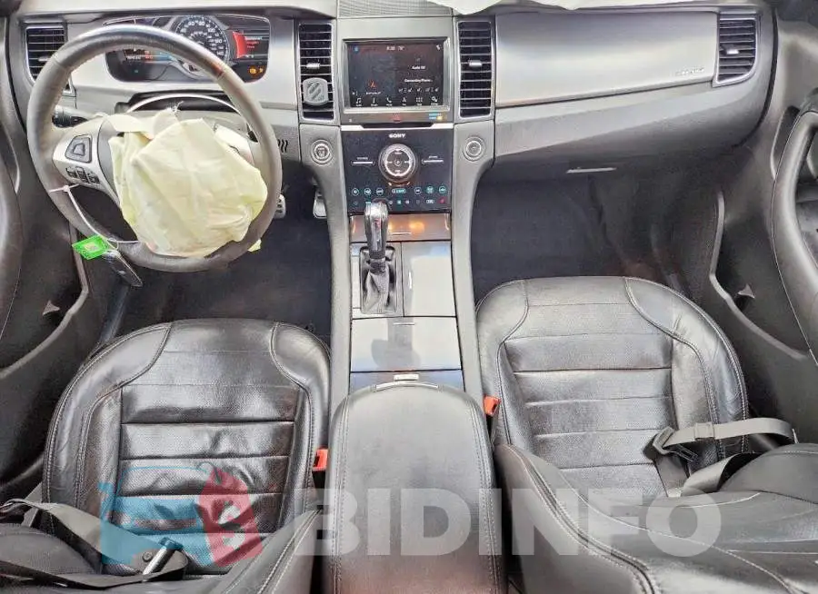 1FAHP2KT8JG114246 Photo# 8