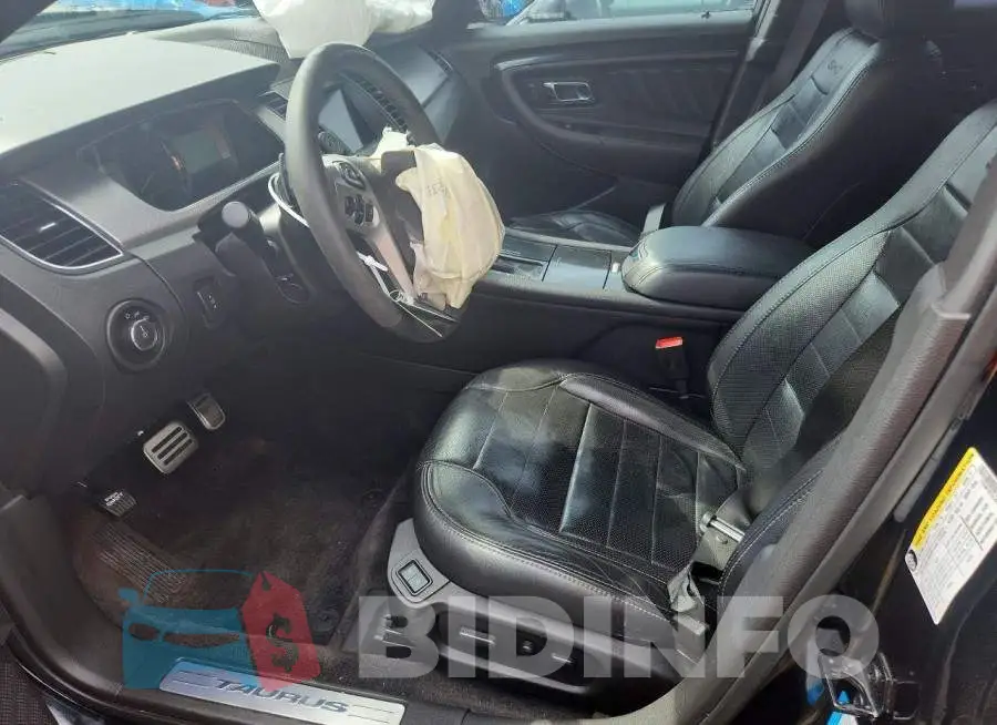 1FAHP2KT8JG114246 Photo# 7
