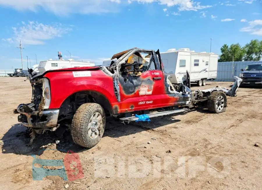 1FT7X2AA7PED55368 Photo# 1