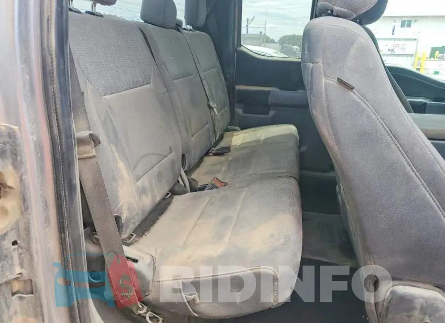 1FTFX1E52NFA15863 Photo# 10