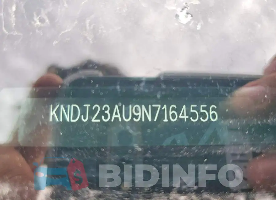 KNDJ23AU9N7164556 Photo# 12
