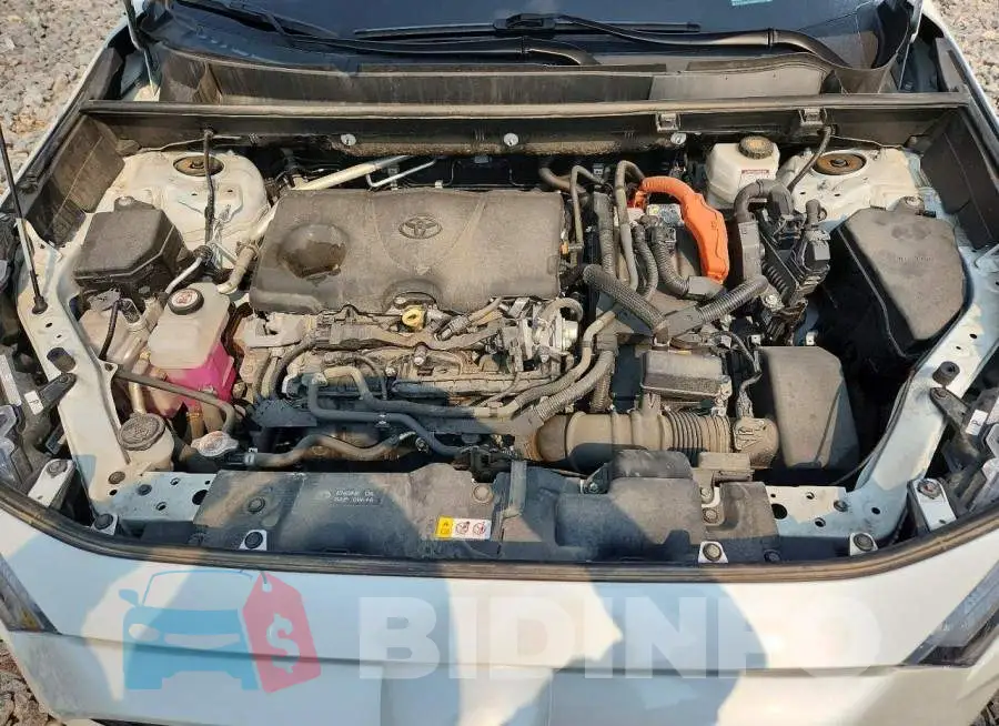 2T3E6RFV8RW059768 Photo# 12