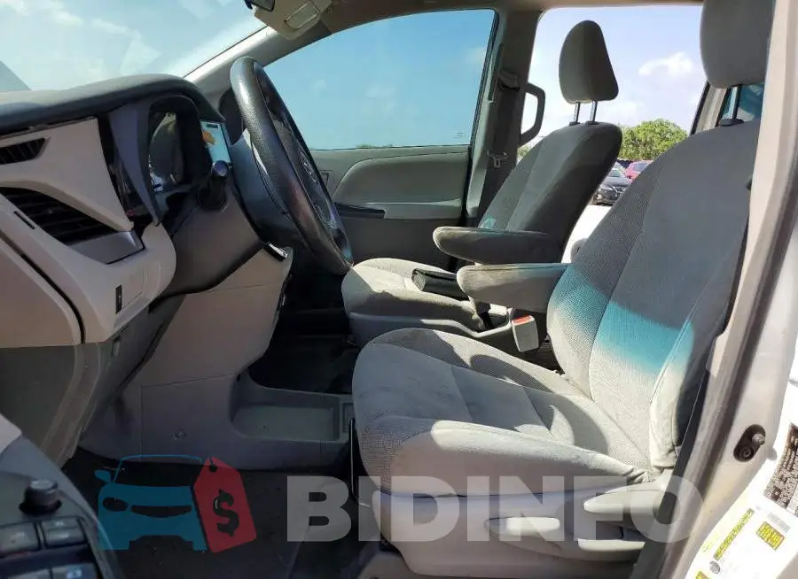 5TDZZ3DC9HS849510 Photo# 7