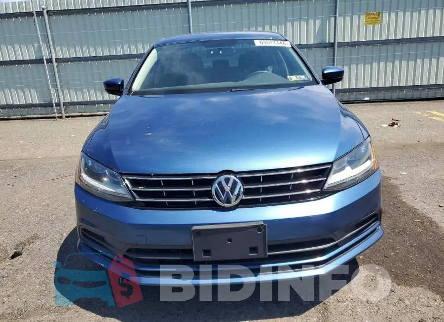 3VW2B7AJ1JM262401 Photo# 5