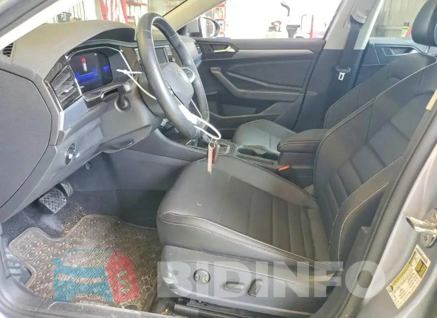 3VW7M7BU7NM004897 Photo# 7